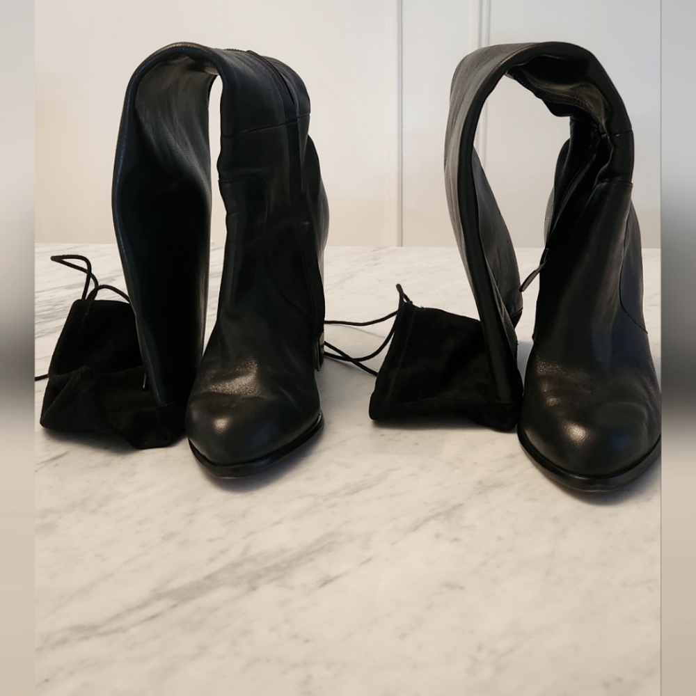 Leather and suede tall boots